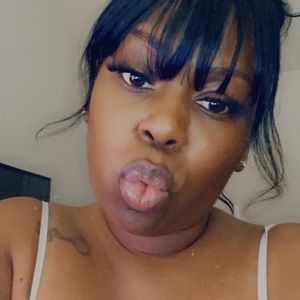 Meet your Posher, Chaise